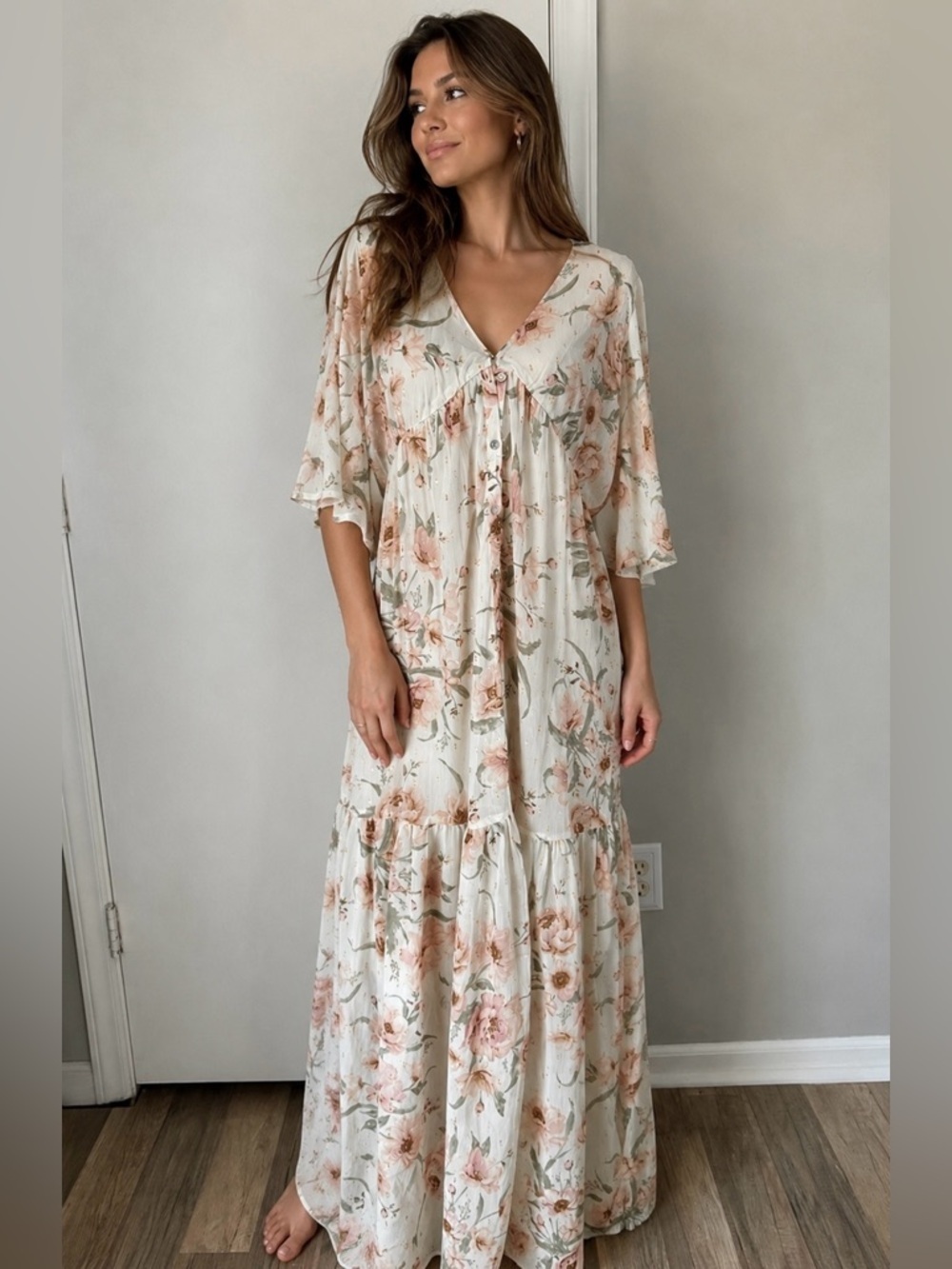 NWT Love Stitch Woman’s White Flower Airy Lightweight Boho Maxi Dress Size Large